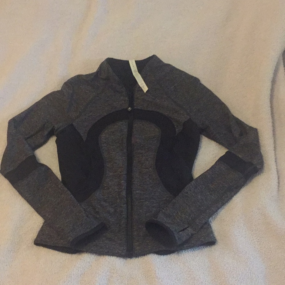 Lululemon zip up athletic top